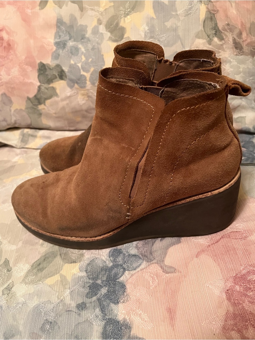 Sofft Brown Suede Wedge Ankle Booties